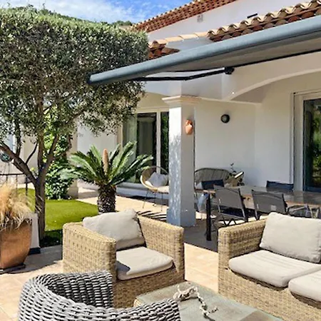 Luxurious In Les Maures