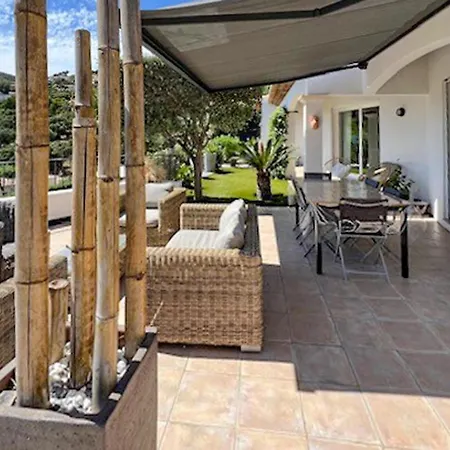 Luxurious In Les Maures