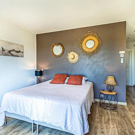 Semesterbostad In Les Maures *